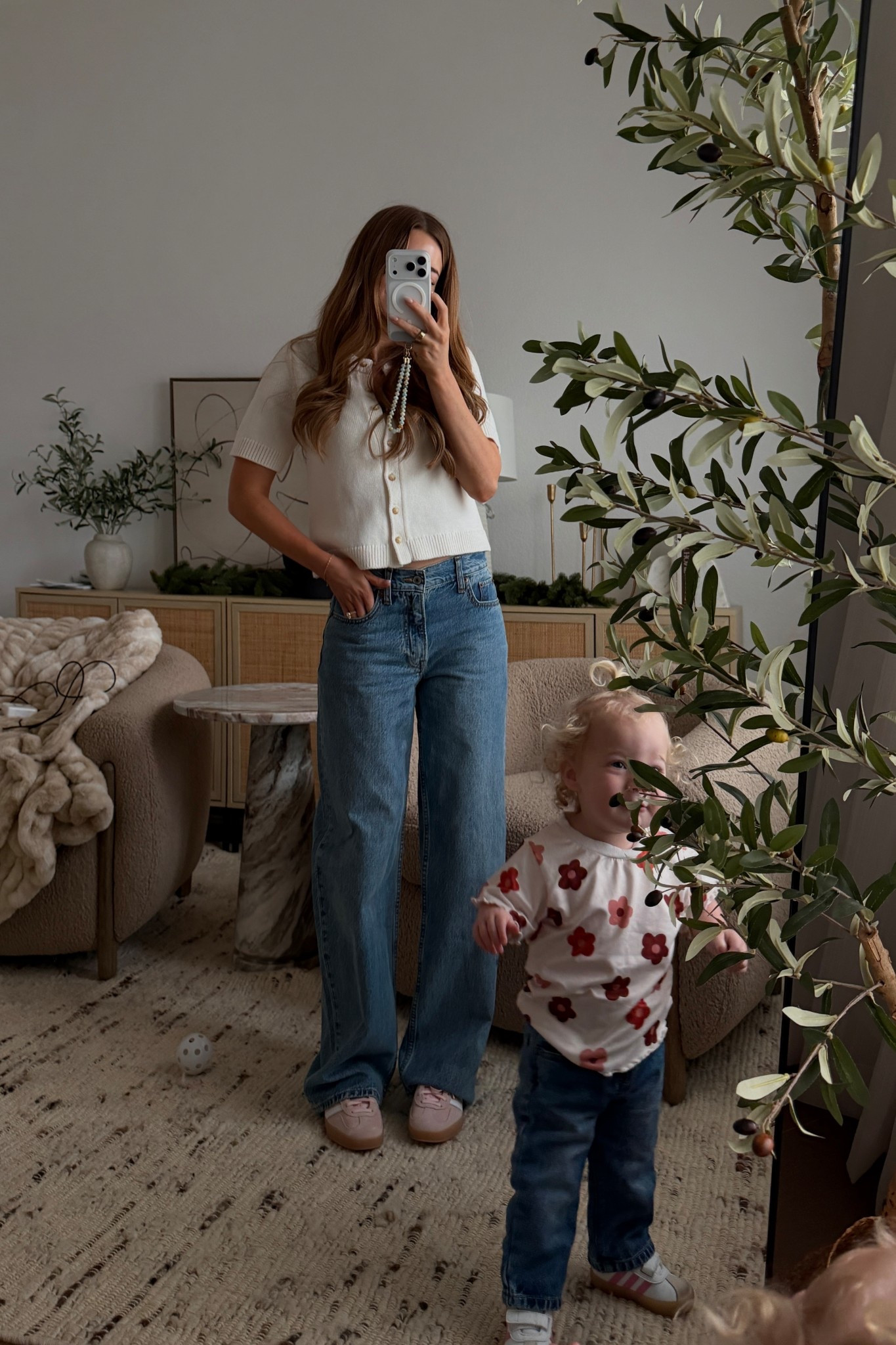 top: xs // jeans: 23 regular (normally a 24)