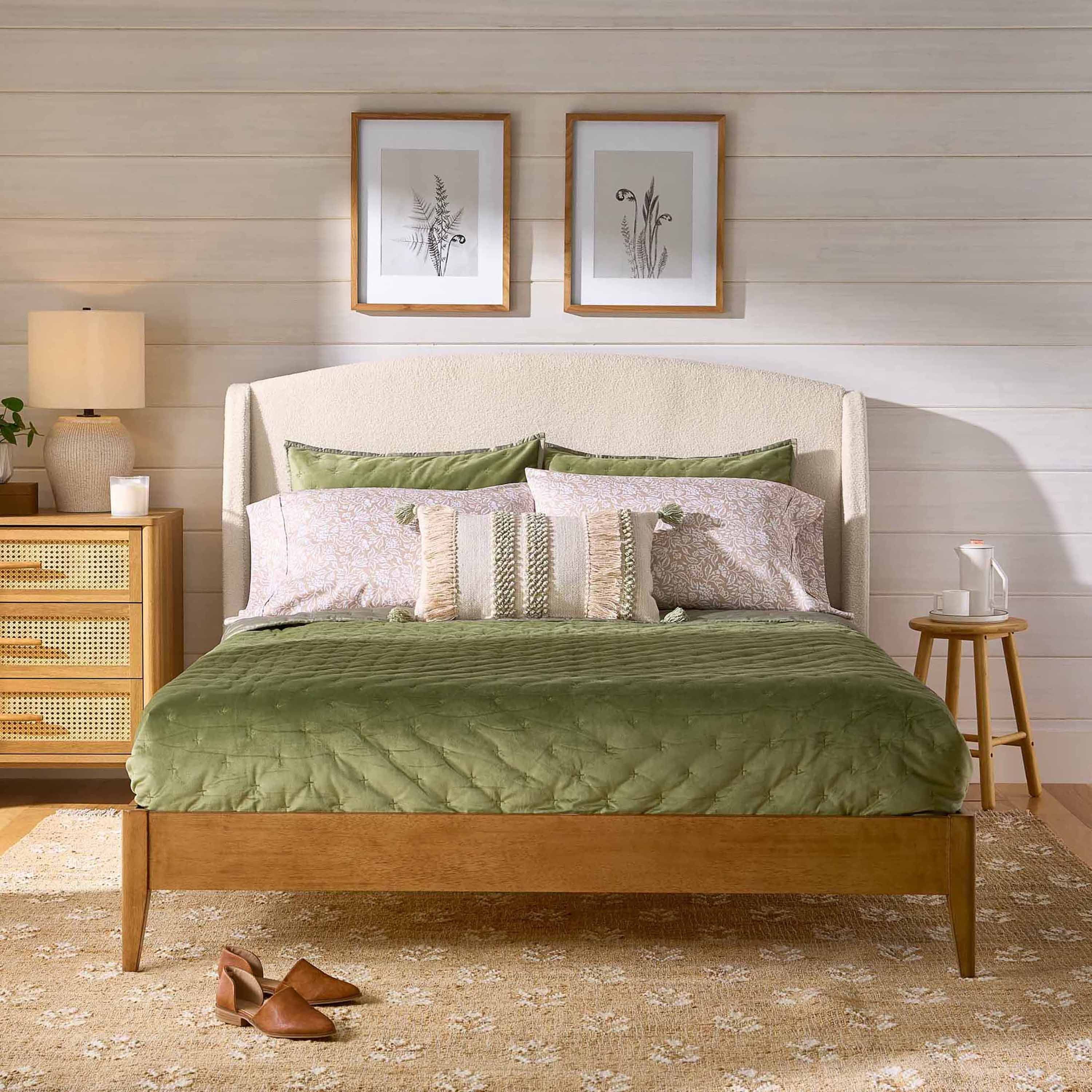 Better Homes & Gardens Springwood Upholstered Queen Bed, Shearling and Light Honey Finish - Walma... | Walmart (US)