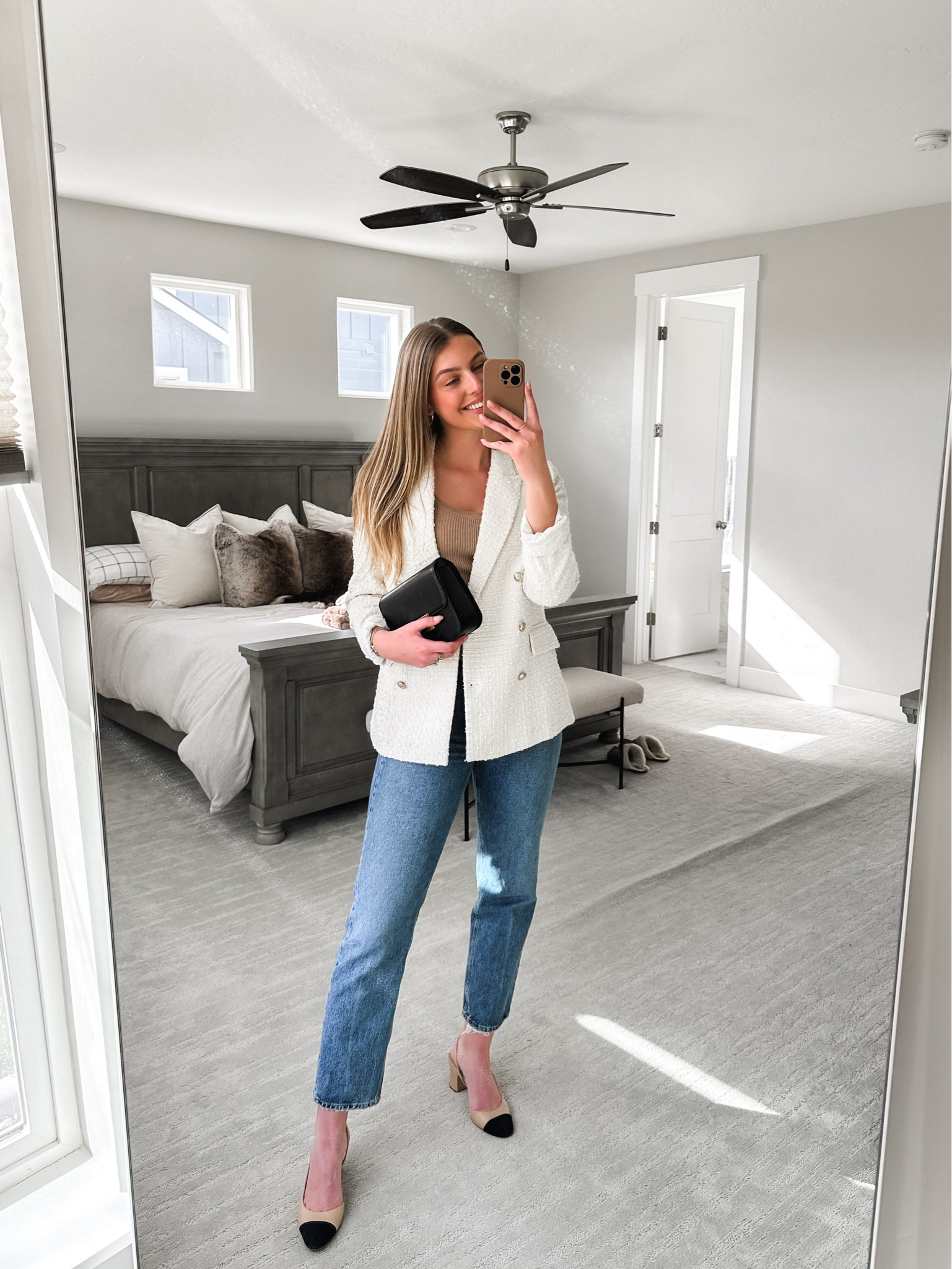 Cream blazer outfit idea! wearing a small // jeans - 27

#LTKworkwear #LTKstyletip #LTKSeasonal