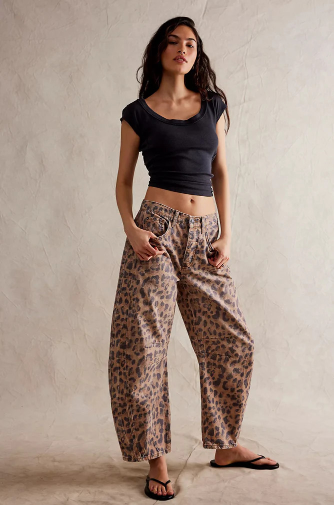Free People Good Luck Printed Barrel Jeans - Brown Sugar Combo | Ama La Vita