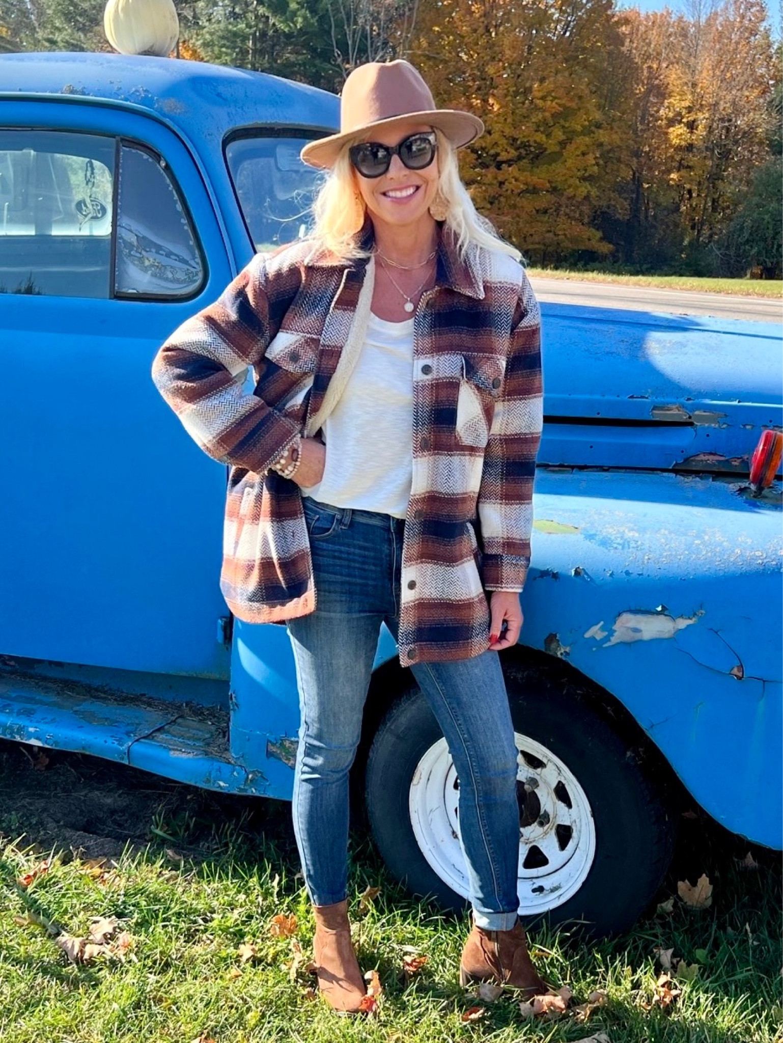Fall at it’s best and on SALE! Love this warm plaid jacket #fall #fallfashion #jackets

#LTKfindsunder100 #LTKsalealert #LTKstyletip