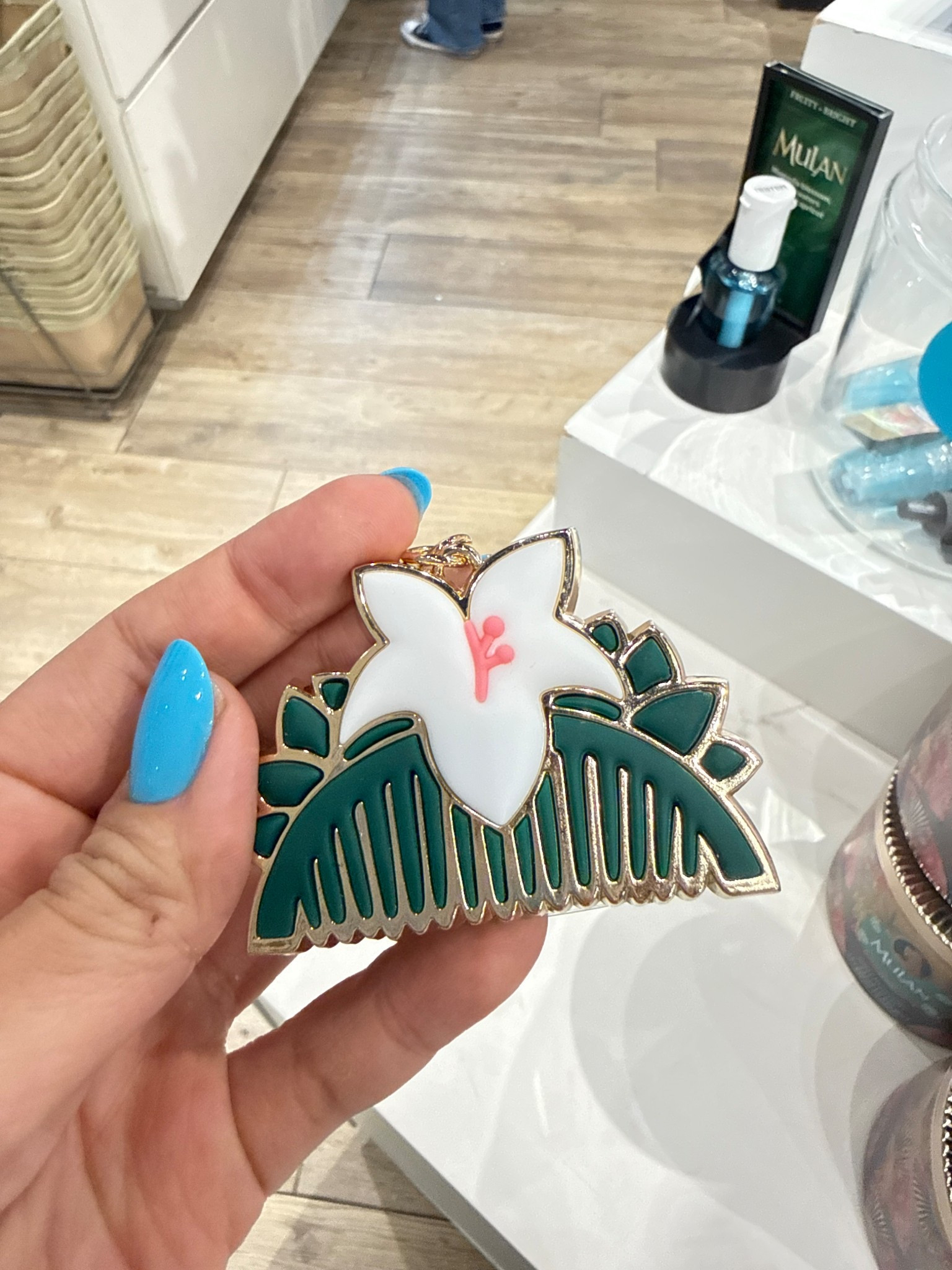 Disney x bbw
Mulan
Hand sanitizer holder


#LTKSeasonal #LTKBeauty #LTKHome