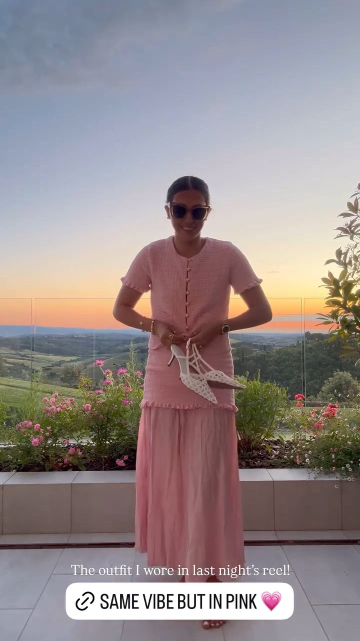 Top: small
Skirt: small

Loving this tiered skirt vibe from Zara! Color and texture is so pretty. 

#LTKTravel #LTKPetite #LTKSummerEdit