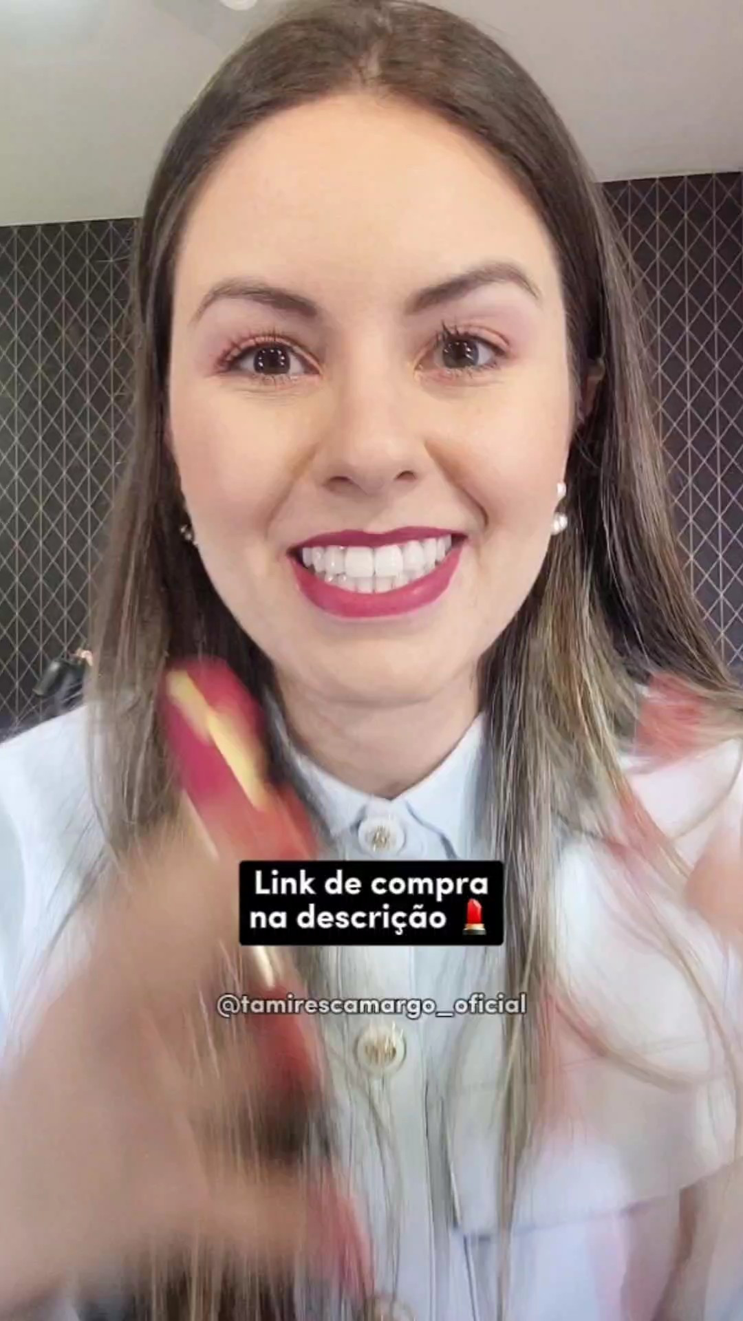 NOVOS BATONS AMULIPS DE @eudora Compre combo batom Rosa Autêntico + case na oferta #eudora #lancamento #diadobatom #batom #lipstick #amulips #eudoraamulips #batomamulips #amulipsrosaautentico #rosaautentico #tamirescamargo 

#LTKbrasil #LTKbeleza #LTKpromo