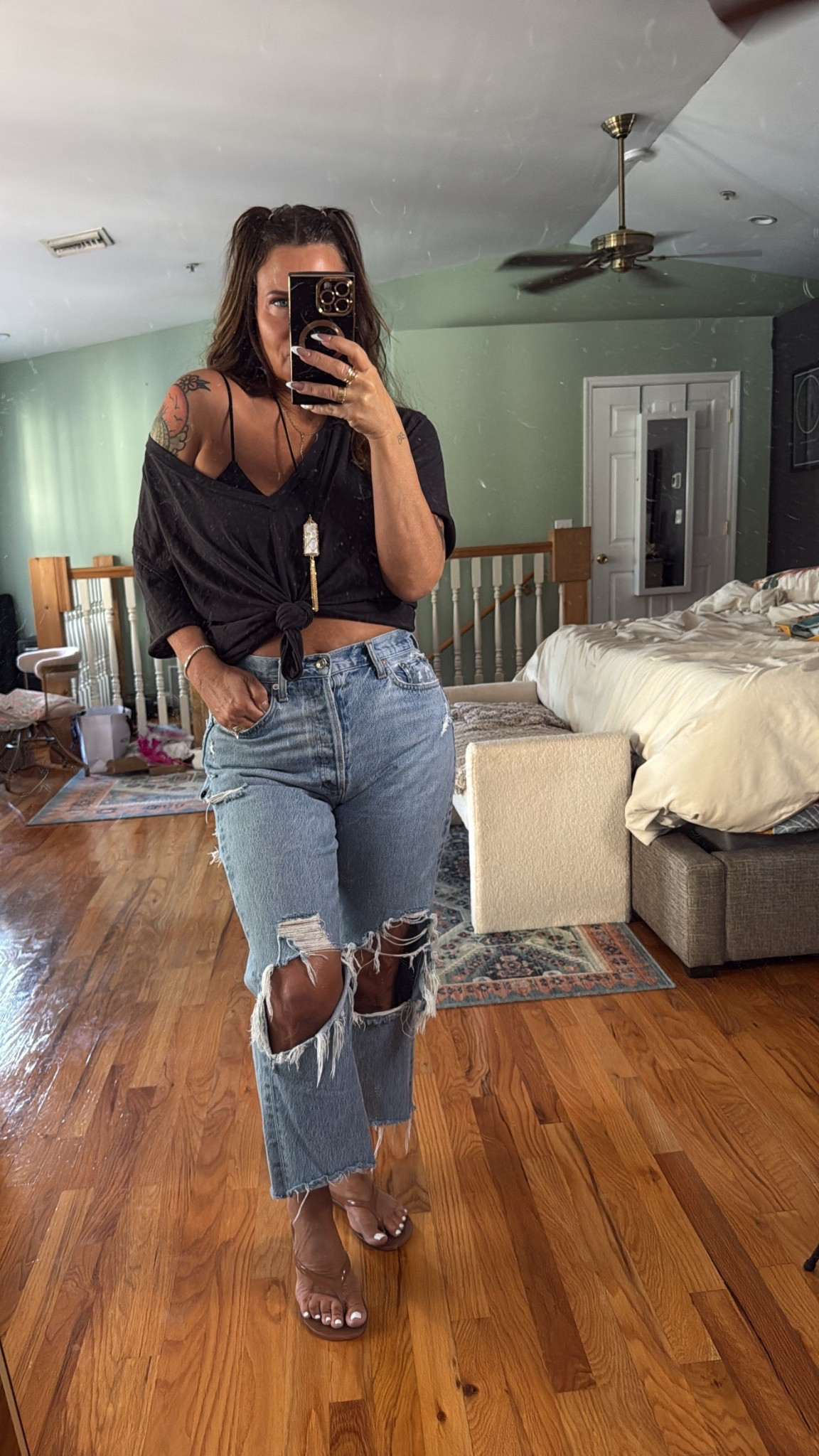 Casual dinner outfit 🖤

#LTKootd #LTKgrwm #LTKdayinmylife