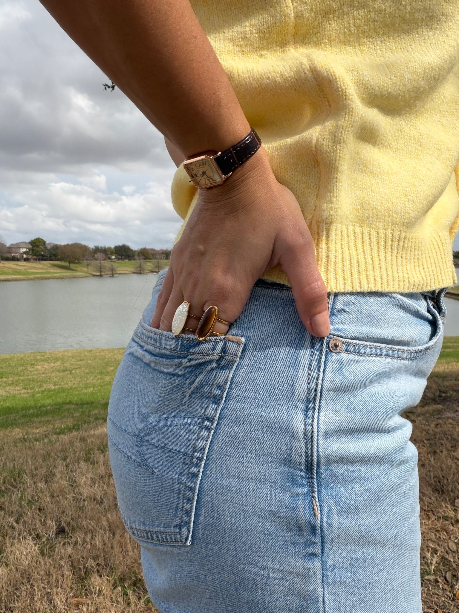 Accesorios en tendencia 

#LTKPetite #LTKmomlife #LTKdayinmylife