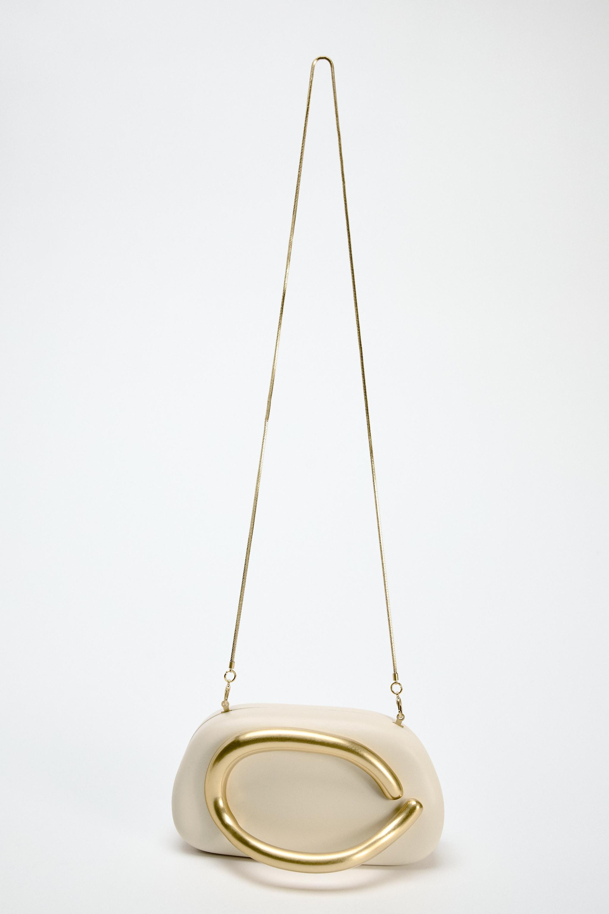 GOLD CLOSURE BOX CLUTCH | Zara US