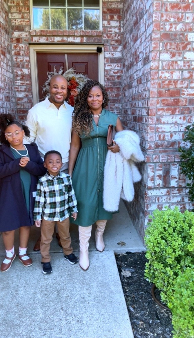 Holiday outfit idea for the family


#LTKMens #LTKHoliday #LTKKids