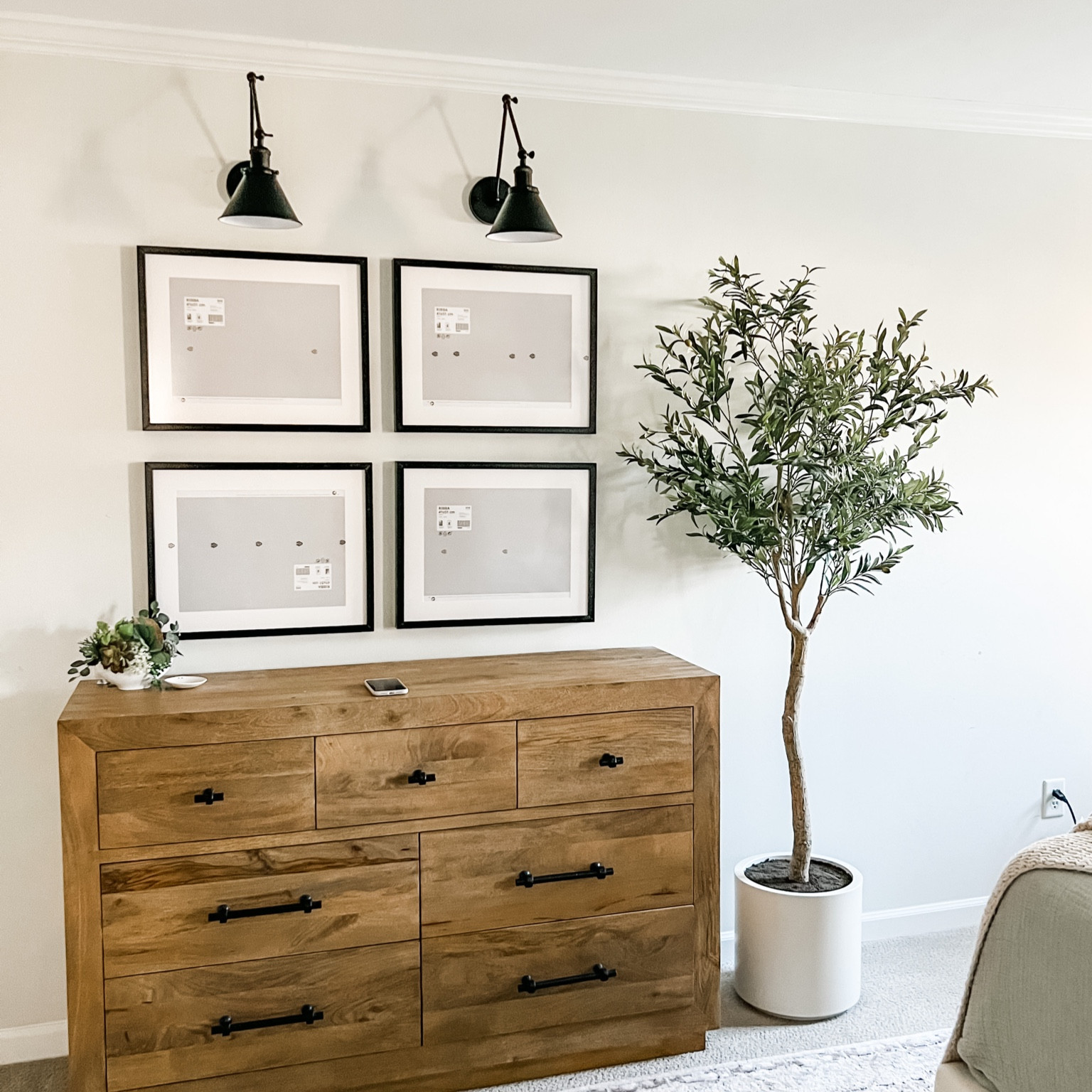I’ve been getting a ton of questions about my puck arm sconce lights - no hardware required! Now linked! #amazonhome #ltk

#LTKhome #LTKGiftGuide