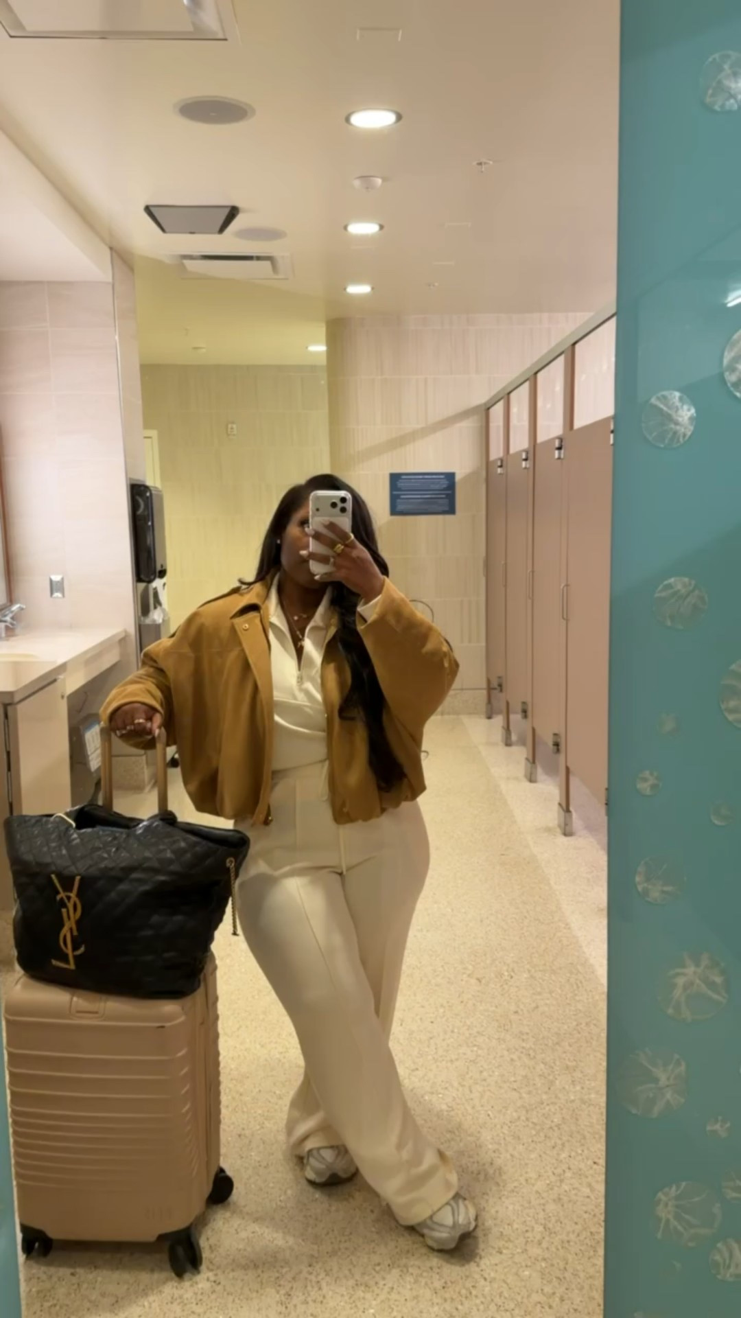 Disney Travel Outfit!! 🎢🩵

Amazon Set: Size L
Jacket: Size L 

#LTKTravel #LTKMidsize #LTKPetite