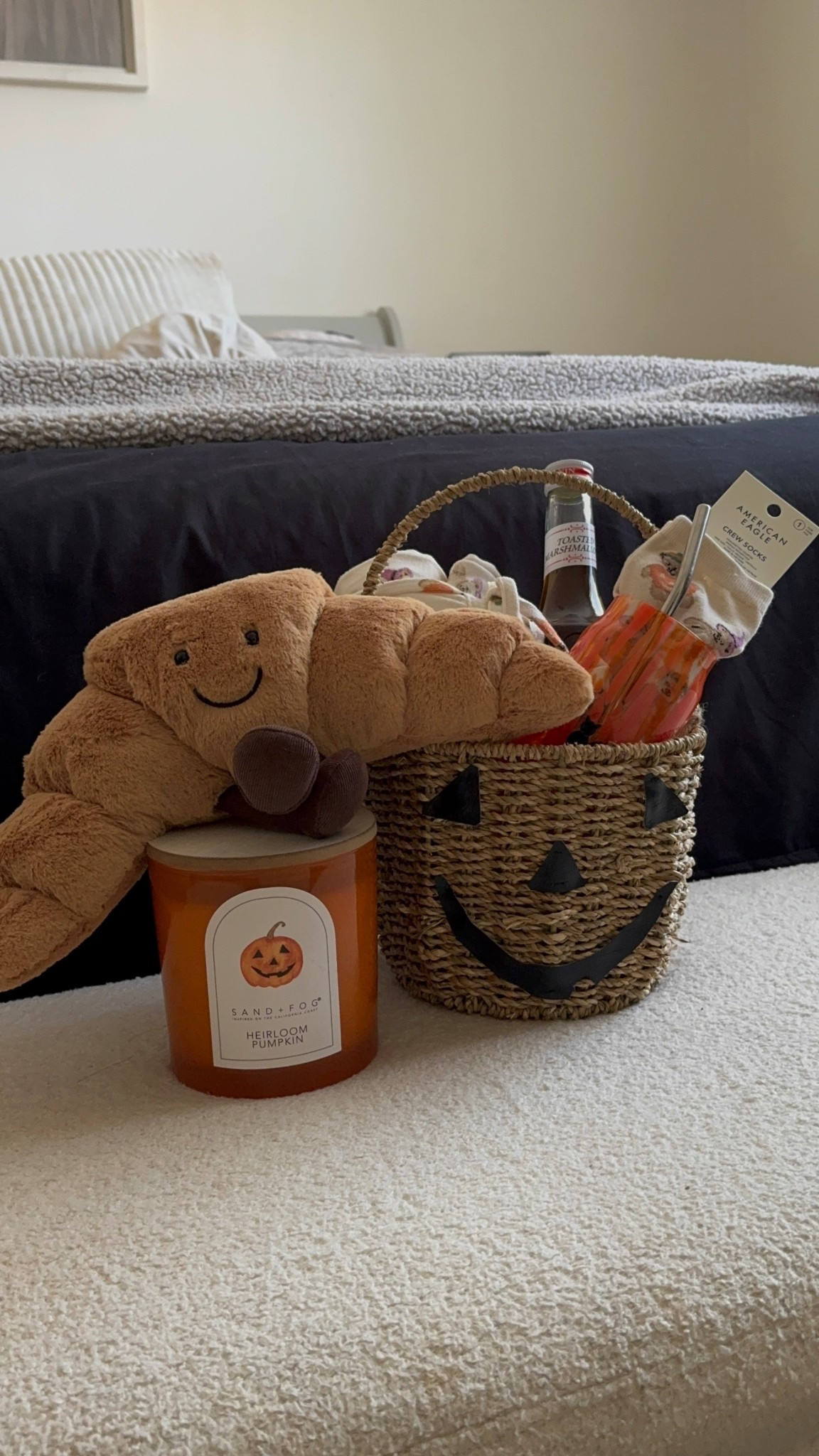 boo basket for her 🤎 
#boobasket #fallseason #wifey 