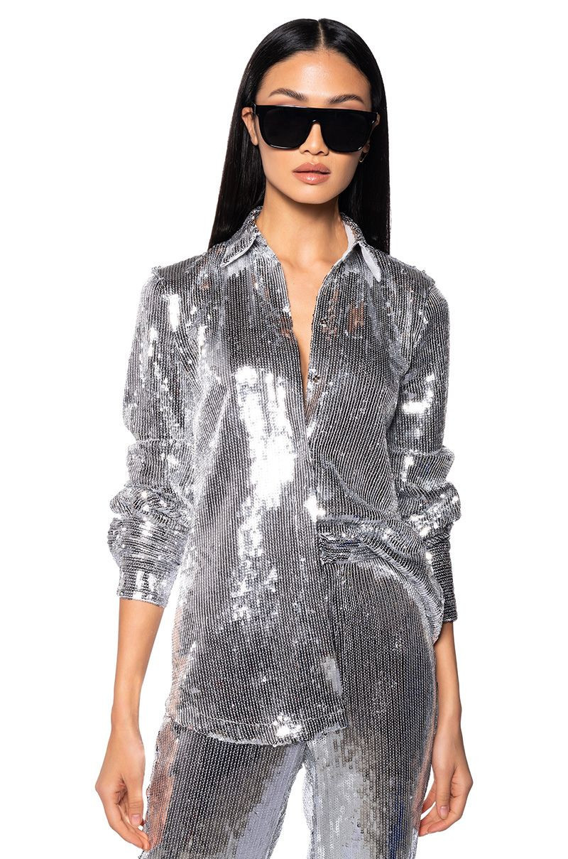 DISCO FEVER SEQUIN EMBELLISHED BUTTON DOWN TOP IN SILVER | AKIRA