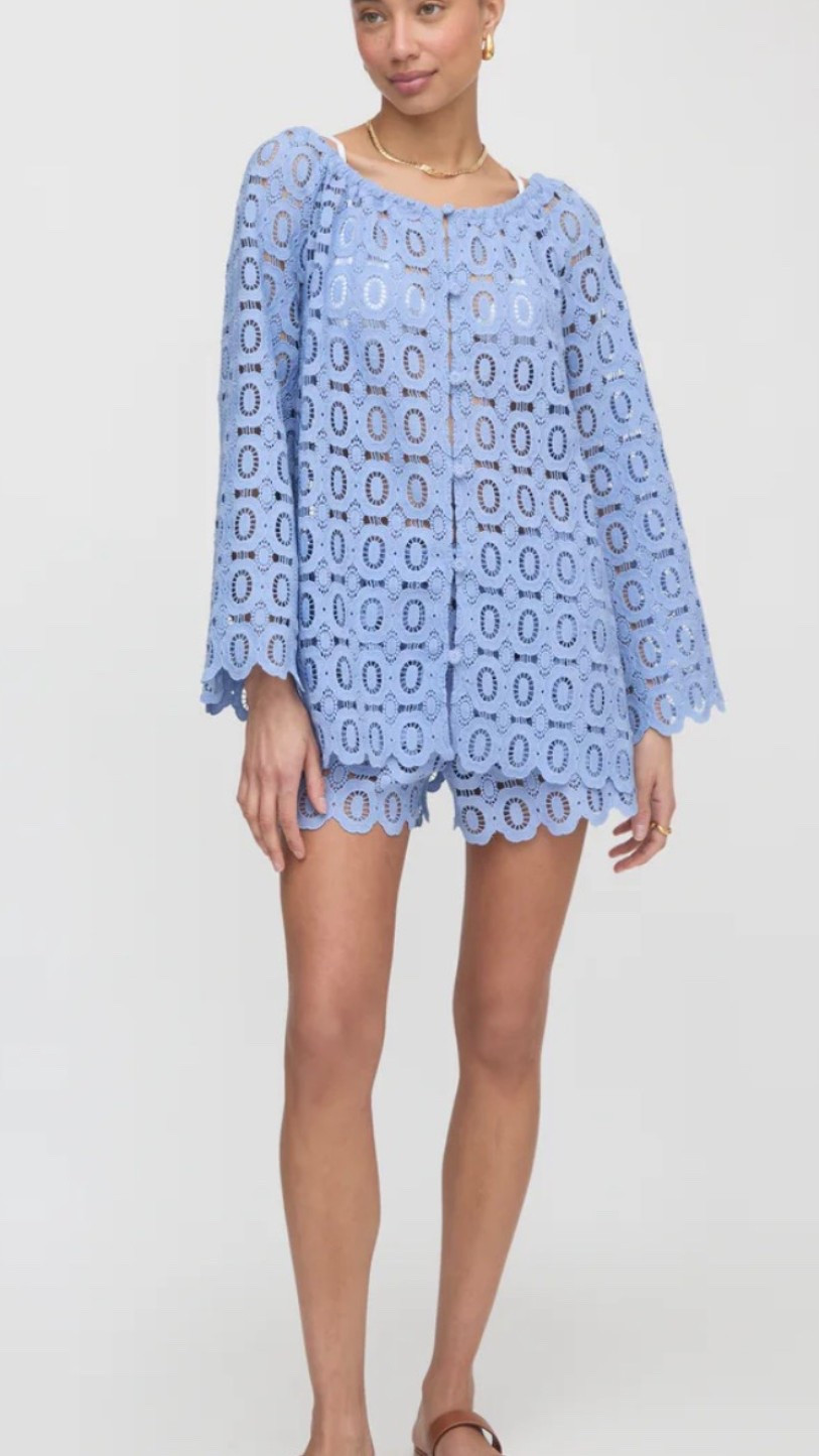 Sold out so fast yesterday! If you missed it, they just dropped a few more sizes at another retailer!! 

So chic for summer!! 

#LTKmomlife #LTKSeasonal #LTKOver40