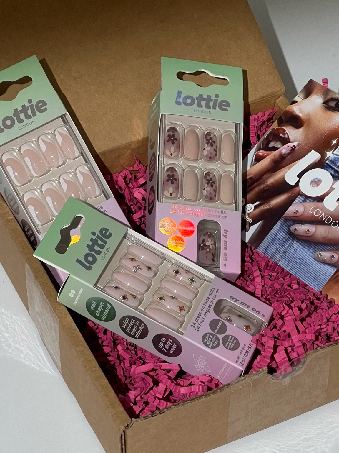 Lottie London press-ons ✨💞 

#LTKHoliday #LTKStyleTip #LTKBeauty