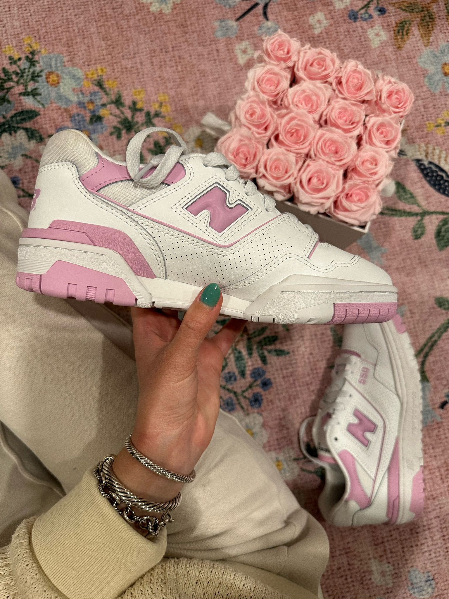 New balance 550 true to size



#LTKFind #LTKunder100 #LTKshoecrush