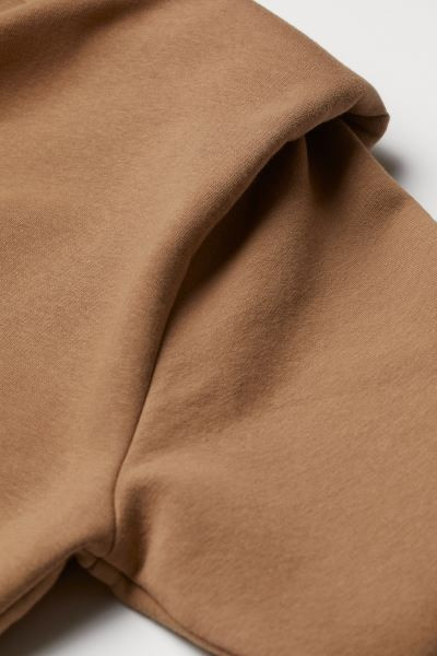 Shoulder-pad sweatshirt | H&M (UK, MY, IN, SG, PH, TW, HK)