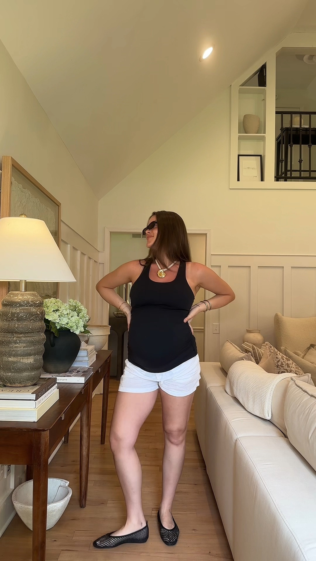 Simple and chic bump fit

#LTKBump