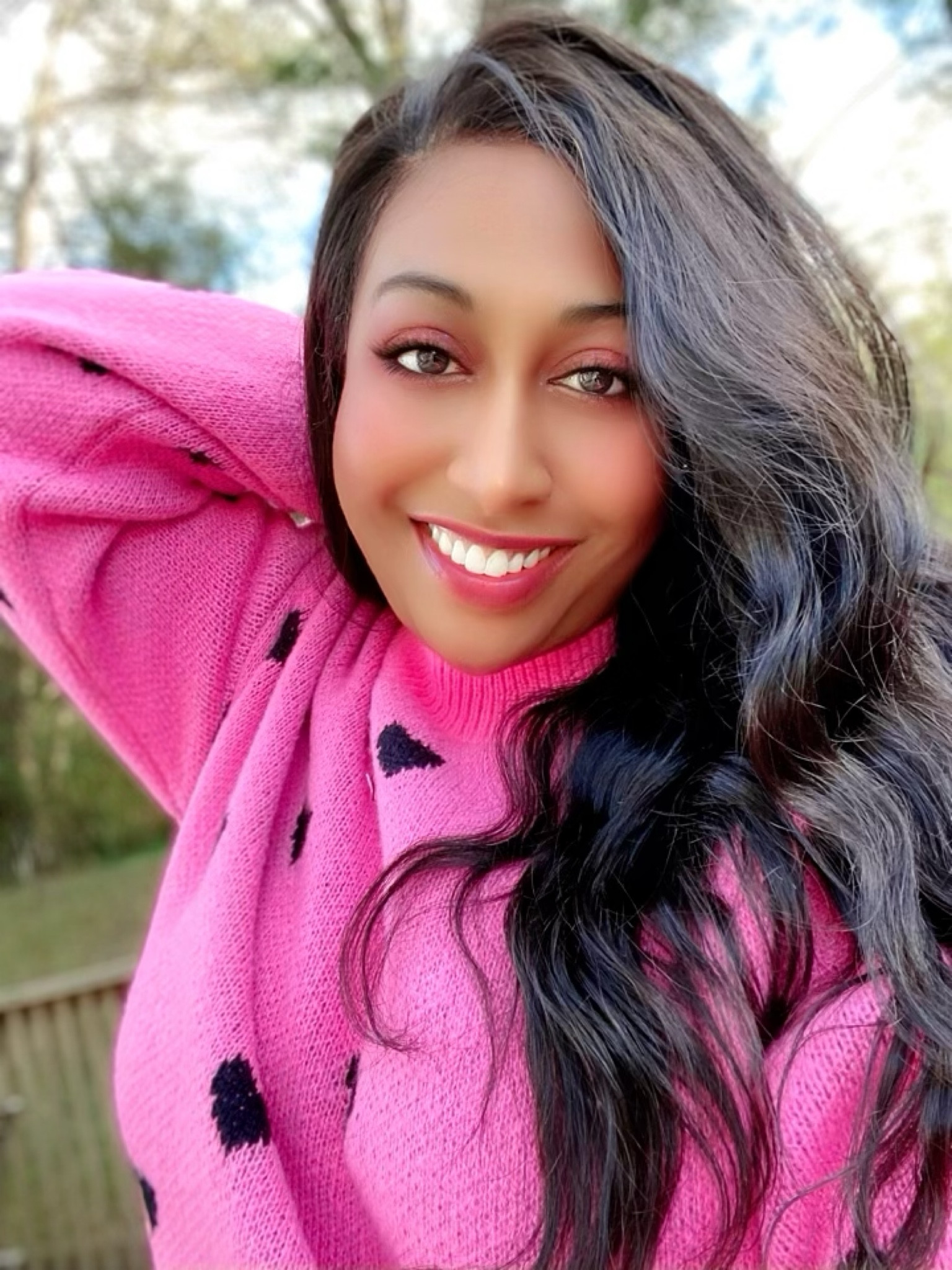 Shades of pink! 🖤💗
This @sheinofficial sweater is sooooo adorable (the sleeves are puffy and the color is beyond vibrant!!!) Im pretty sure this is my new favorite (at least until I make another Shein purchase 😉😂)

#LTKunder50 #LTKsalealert #LTKSeasonal