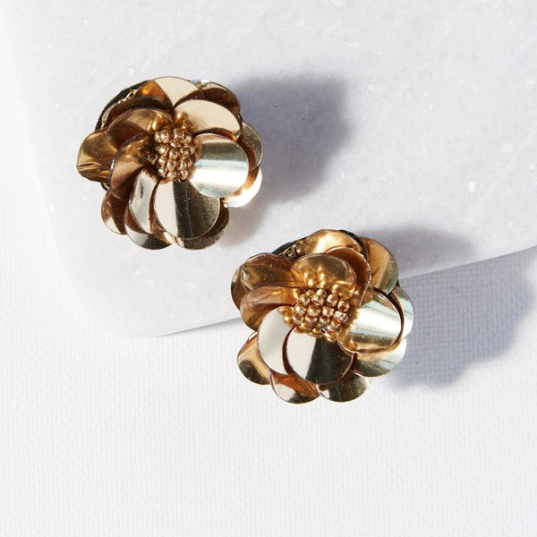 GOLD SINGLE FLOWER POST EARRINGS | INK+ALLOY