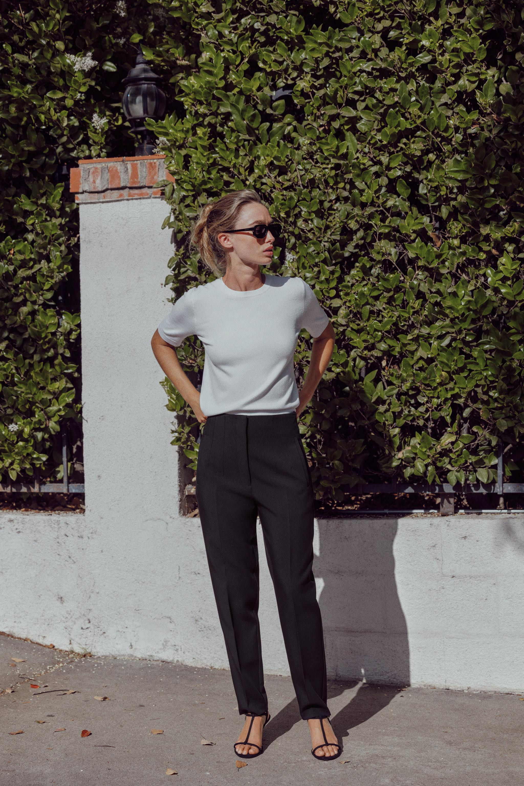 PLAIN KNIT BASIC SHORT SLEEVE TOP | Zara US