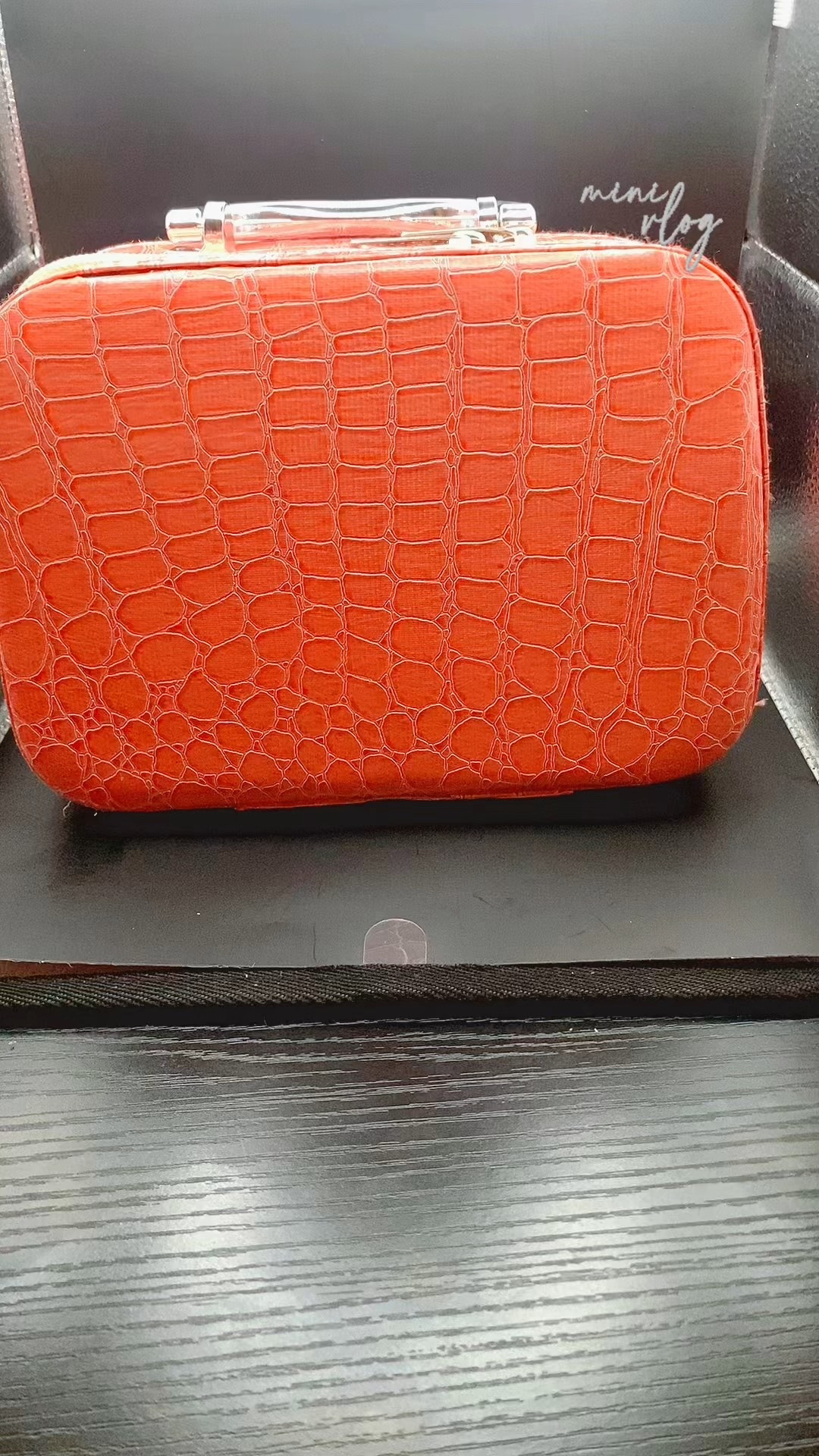 This all-in-one DIY lash kit is a game-changer
#DIYLashesL#LashExtensionsAtHomeL
#BeautyFindsT#TikTokShopFinds
@QUAFFLY Beauty Lash


#LTKOver40 #LTKValentine #LTKselfcare