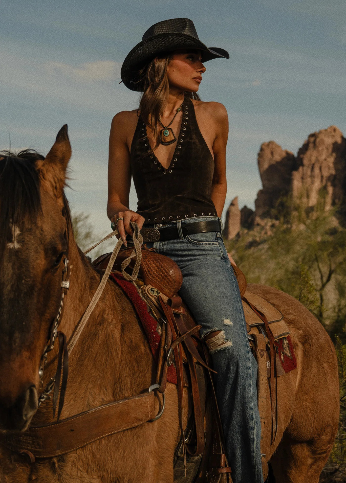 THE RODEO SUEDE HALTER | JOES