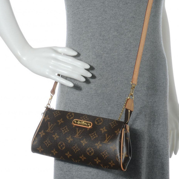 💎✨AUTHENTIC✨💎Louis Vuitton Monogram 2 way Clutch/crossbody bag | Poshmark