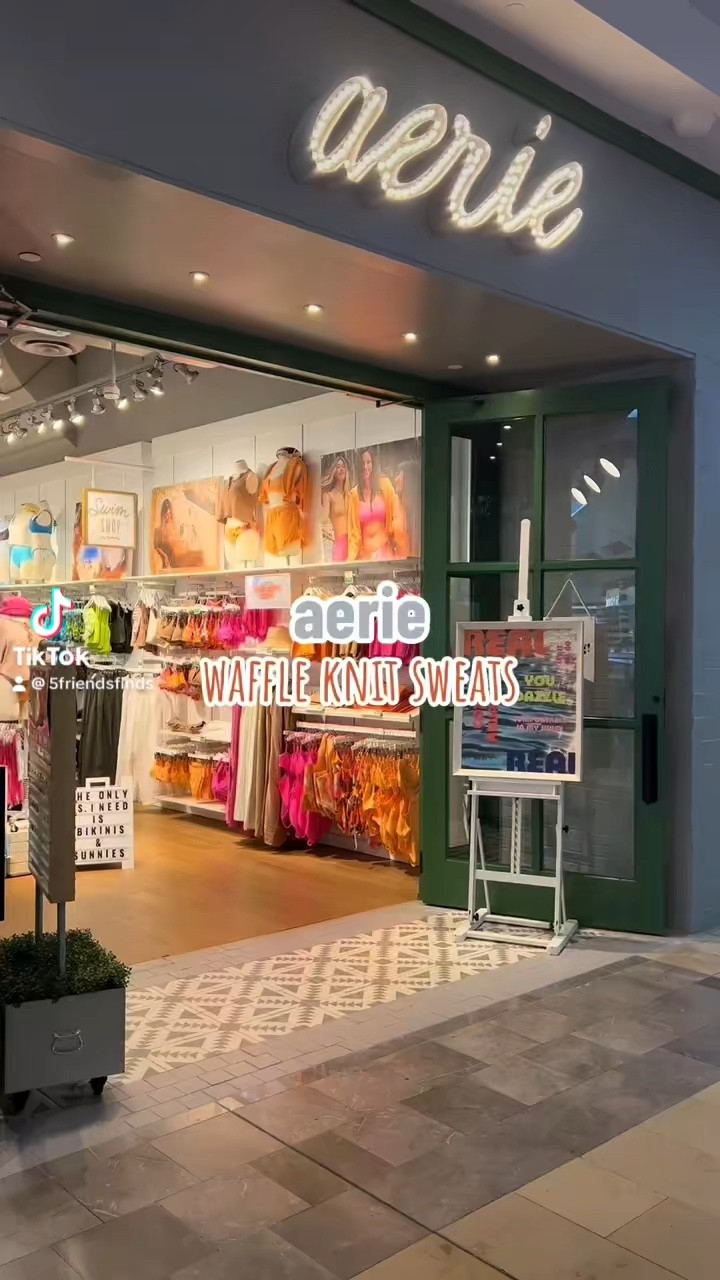 #aerie #5friendsfinds

#LTKSeasonal #LTKSaleAlert
