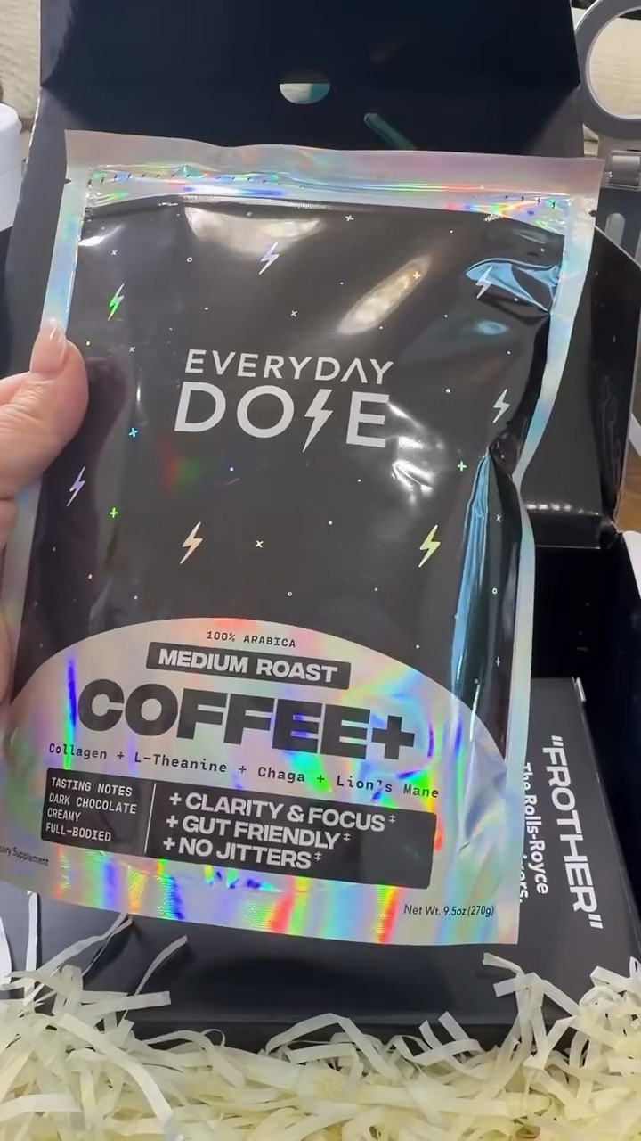 I love coffee and @everydaydose was generous enough to send me a whole box of goodies! Thank you so mo much, Everyday Dose!

#everydaydose #mushroomcoffee #collagen #coffeeholic #ilovecoffee

#LTKselfcare #LTKBeauty #LTKvlog