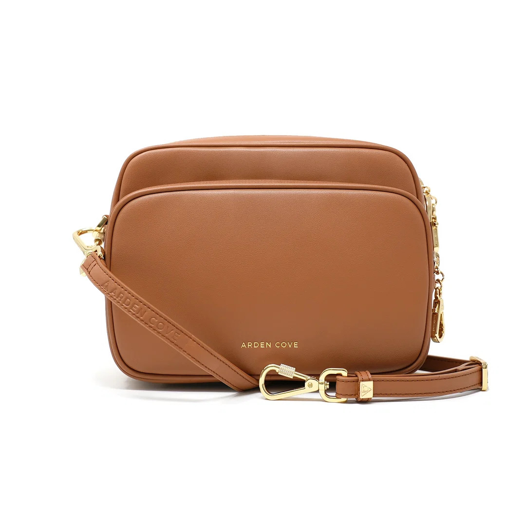 Verona Crossbody With Slash-Resistant Locking Clasp Straps | Arden Cove