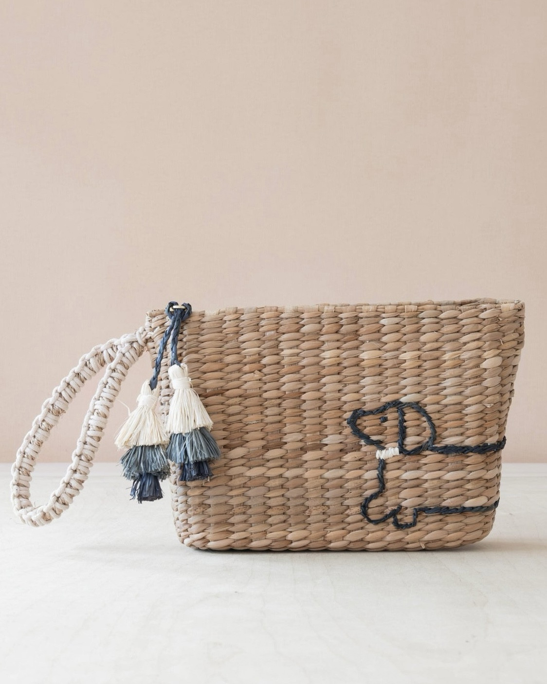 Dachshund wristlet & matching tote bag! Perfect for summer vacations!

Update: these are now both sold out. I will posts again when they’re restocked here and on IG @thedachshundedit 

.

.

.

.

( dachshund finds, wicker dachshund tote bag, straw bag, summer bag, summer fashion, dachshund fashion, dachshund mom, dachshund gift, wiener dog bag, dachshund bag, dachshund accessories, wicker bag, raffia bag, dachshund accessories, luxury dachshund purse, luxury dachshund finds, #dachshund #summerbag #dachshundfinds )

#LTKSwim #LTKootd #LTKSeasonal