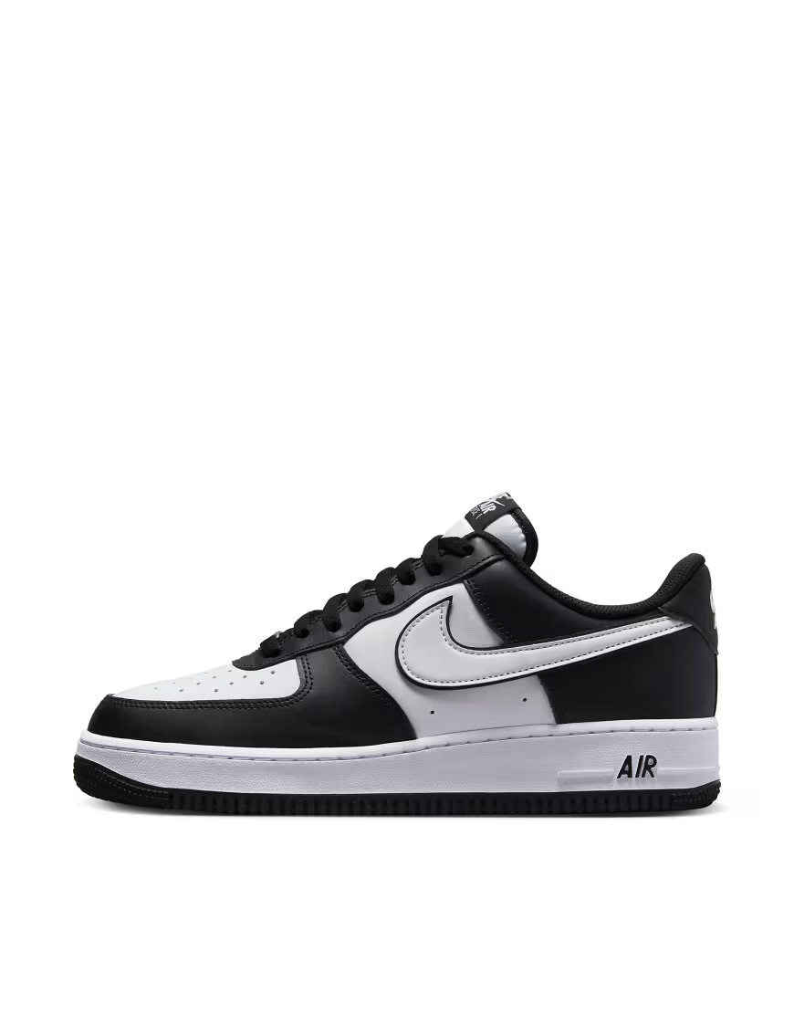 Nike Air Force 1'07 sneakers in black and white | ASOS (Global)