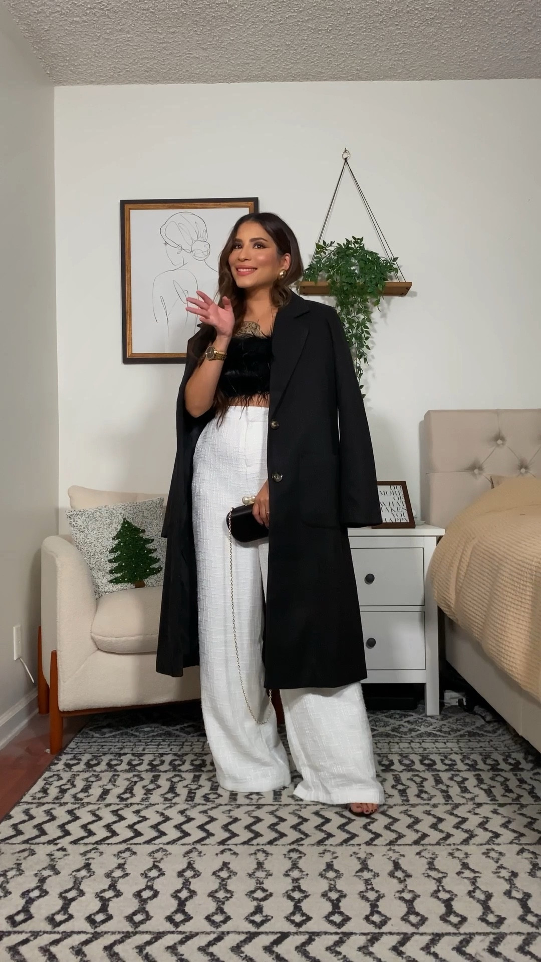 Holiday outfit ✨🤍

#LTKHoliday #LTKSeasonal #LTKstyletip