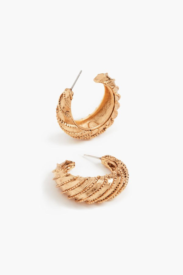 Gold June Hoop Earring | Tuckernuck (US)