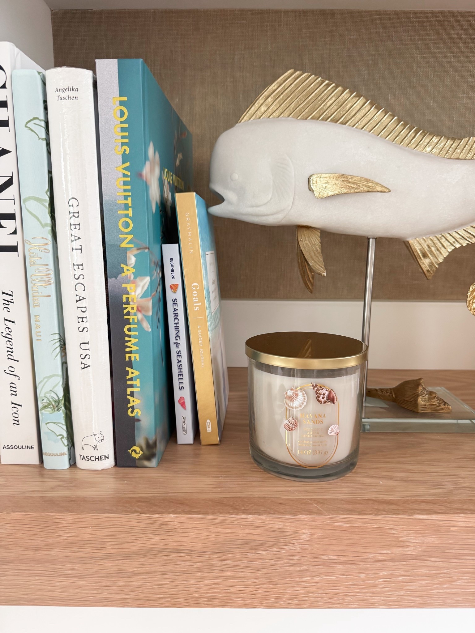 Summer candle from kohls 🐚 smells like a luxury hotel  

#LTKSaleAlert #LTKHome