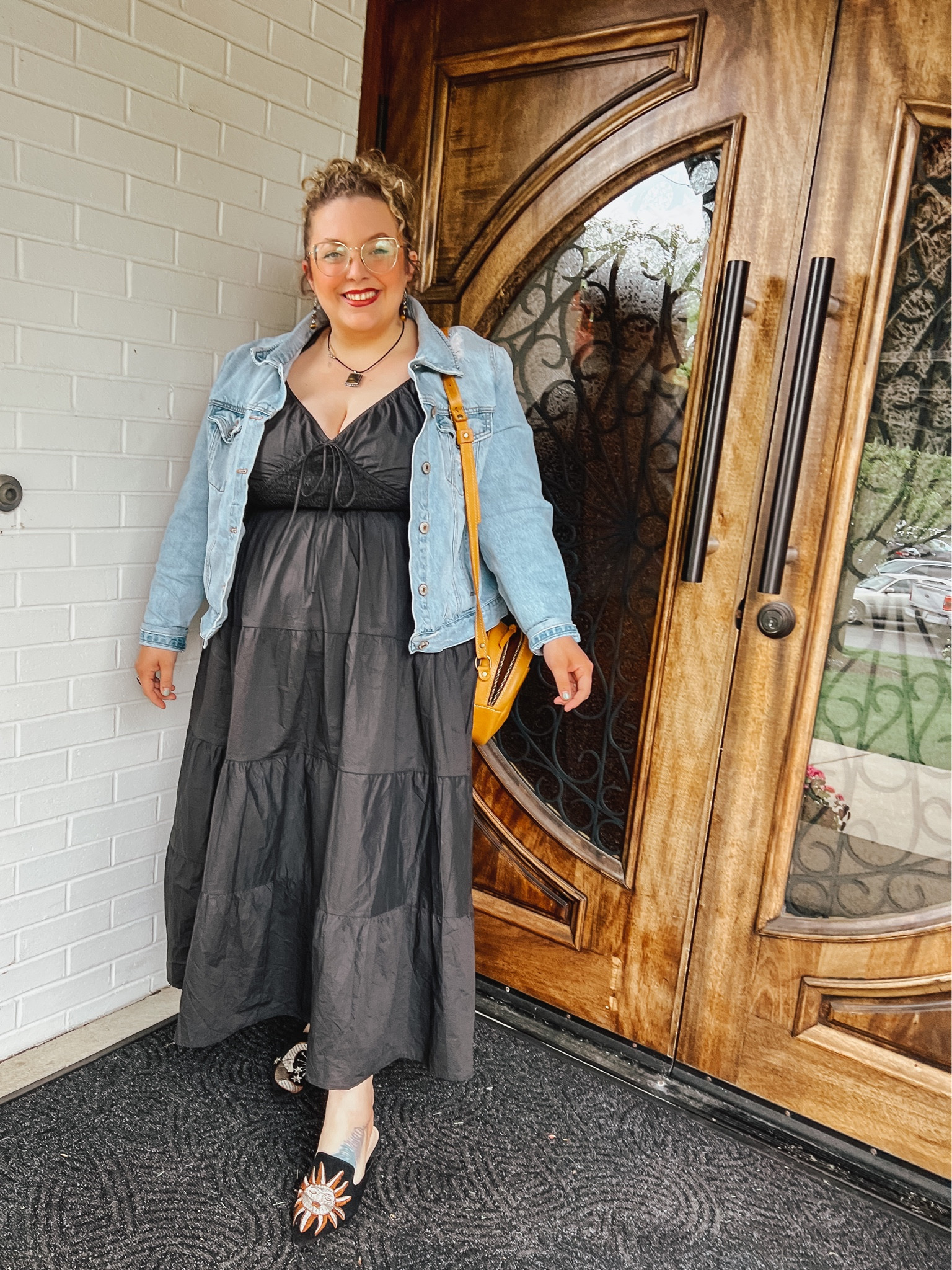 Back to black - dresses that is 😂🖤

#LTKcurves