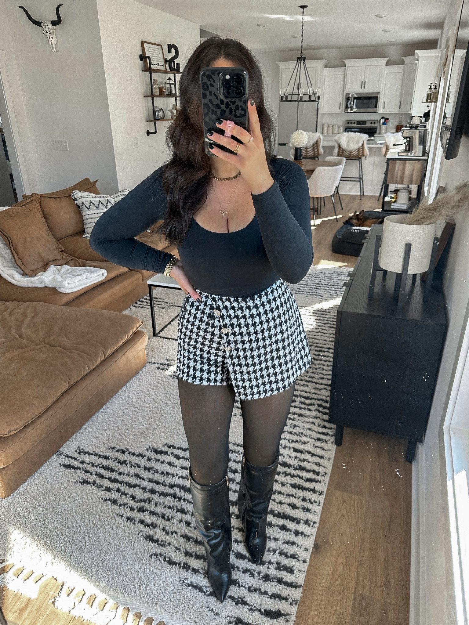 Bodysuit — small
Tights — small/medium
Skort — small

fleece lined tights | fall outfits | fall fashion | fall style | faux sheer tights | date night outfit | dinner date outfit | fall winery outfit | fall brunch outfit 



#LTKfindsunder100 #LTKfindsunder50 #LTKshoecrush