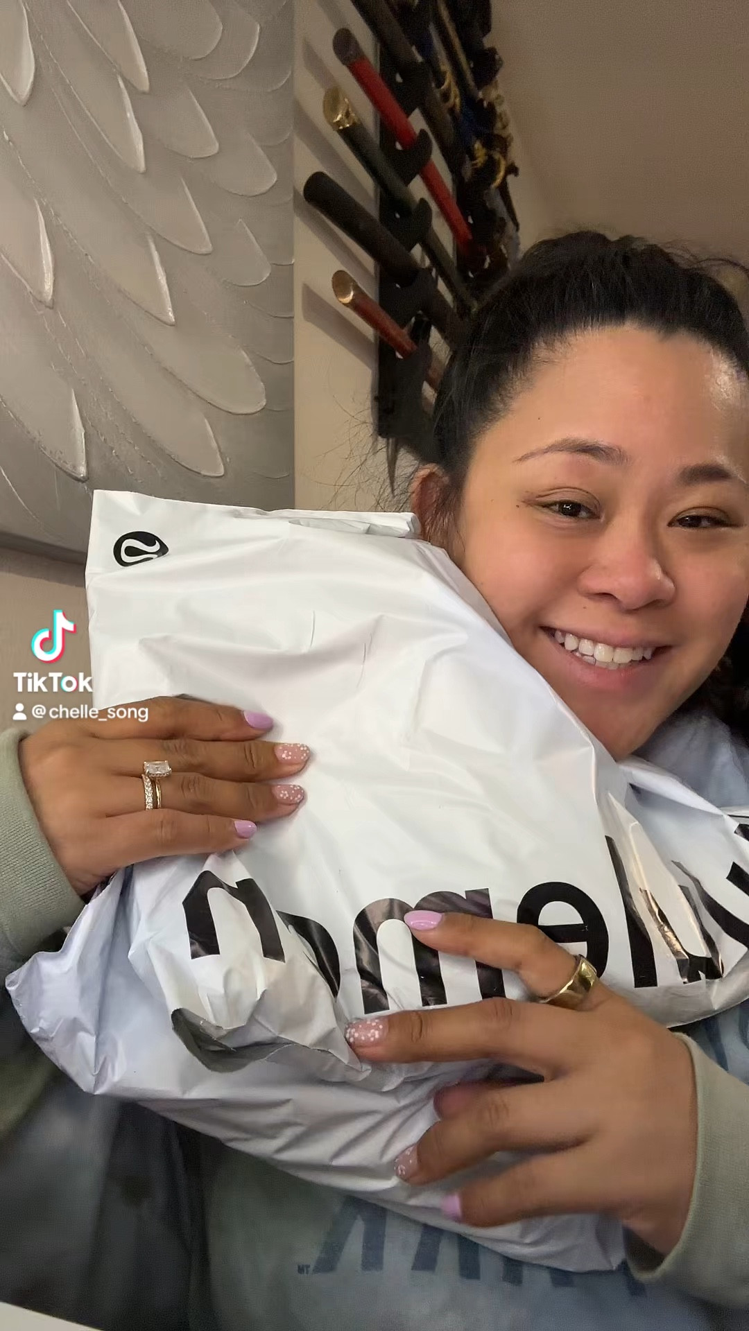 unboxing new sewing patterns and the lululemon align high rise skirt! 📦😄 as a plus size with a booty the skirt is def short as booty shorts but as long as you are okay with that it is super comfy and cute! 😄

#LTKActive #LTKPlusSize #LTKGiftGuide