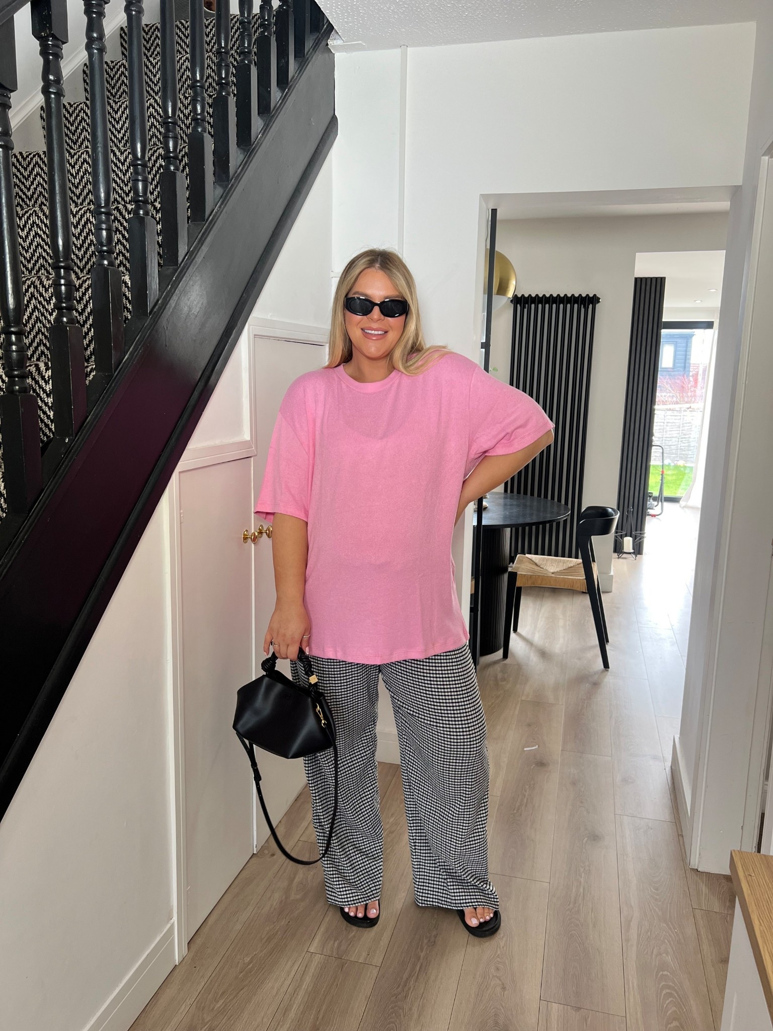 Warm Weather Outfits, Trendy Looks, Pink T-shirt, Trousers, Bag, Sunglasses

#LTKsummer #LTKuk
