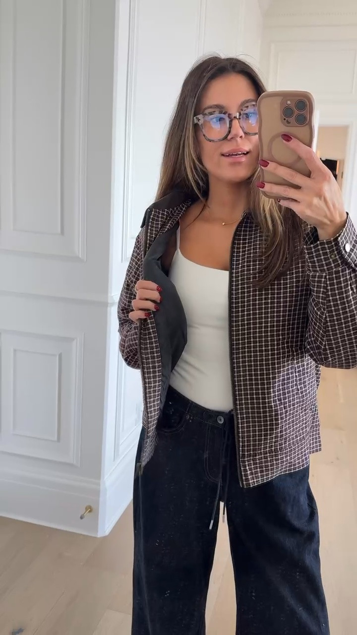Can’t get over this plaid jacket!! So cute and under $30!

Wearing size small

Fall outfit, plaid jacket, Walmart fashion, mom outfit

#LTKootd #LTKSeasonal #LTKOver40