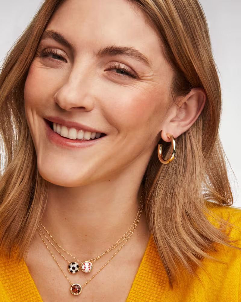 Basketball Gold Short Pendant Necklace in Orange Goldstone | Kendra Scott