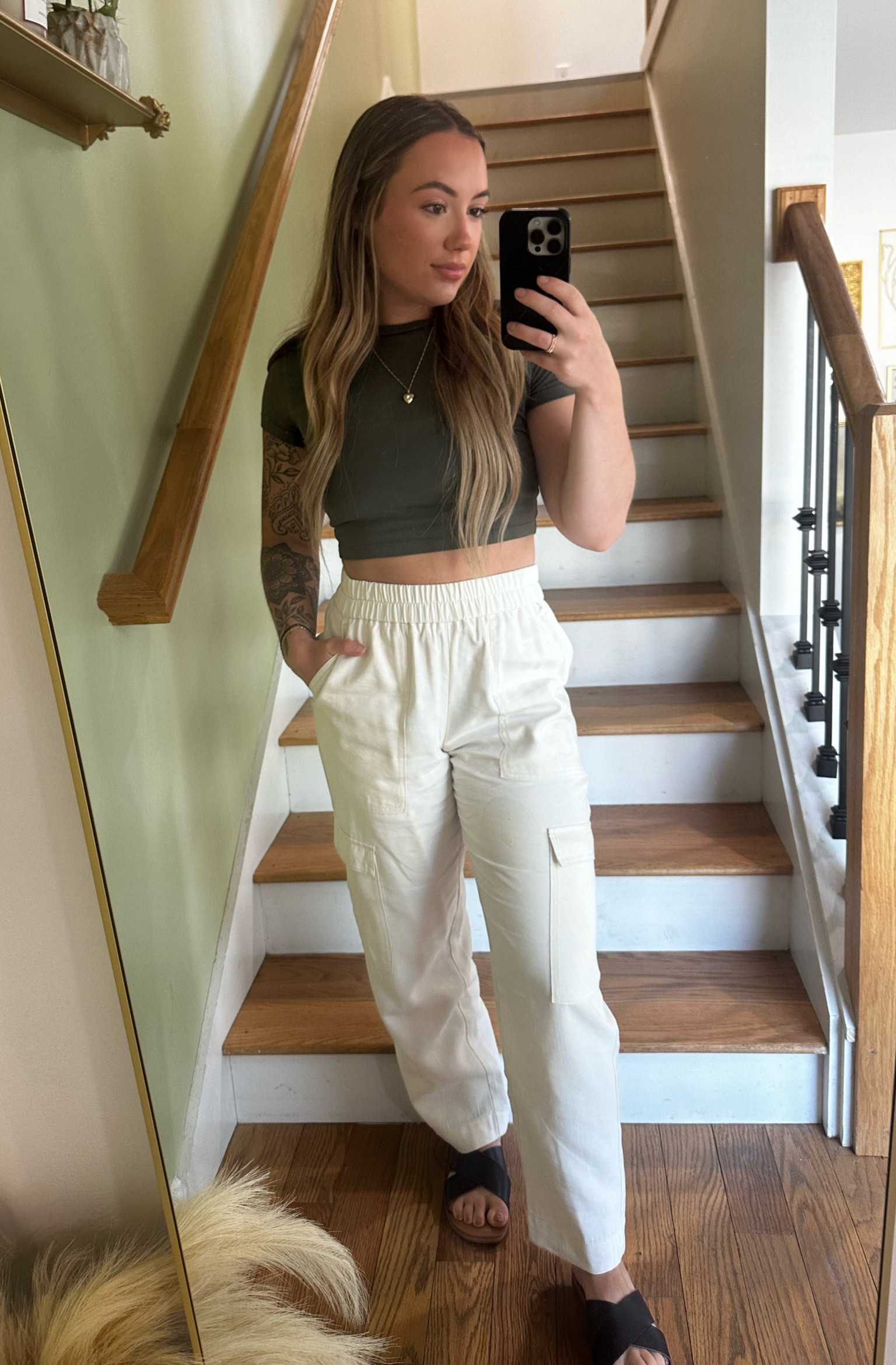Linen cargo pants. Summer time look

#LTKFindsUnder50 #LTKBeauty #LTKStyleTip
