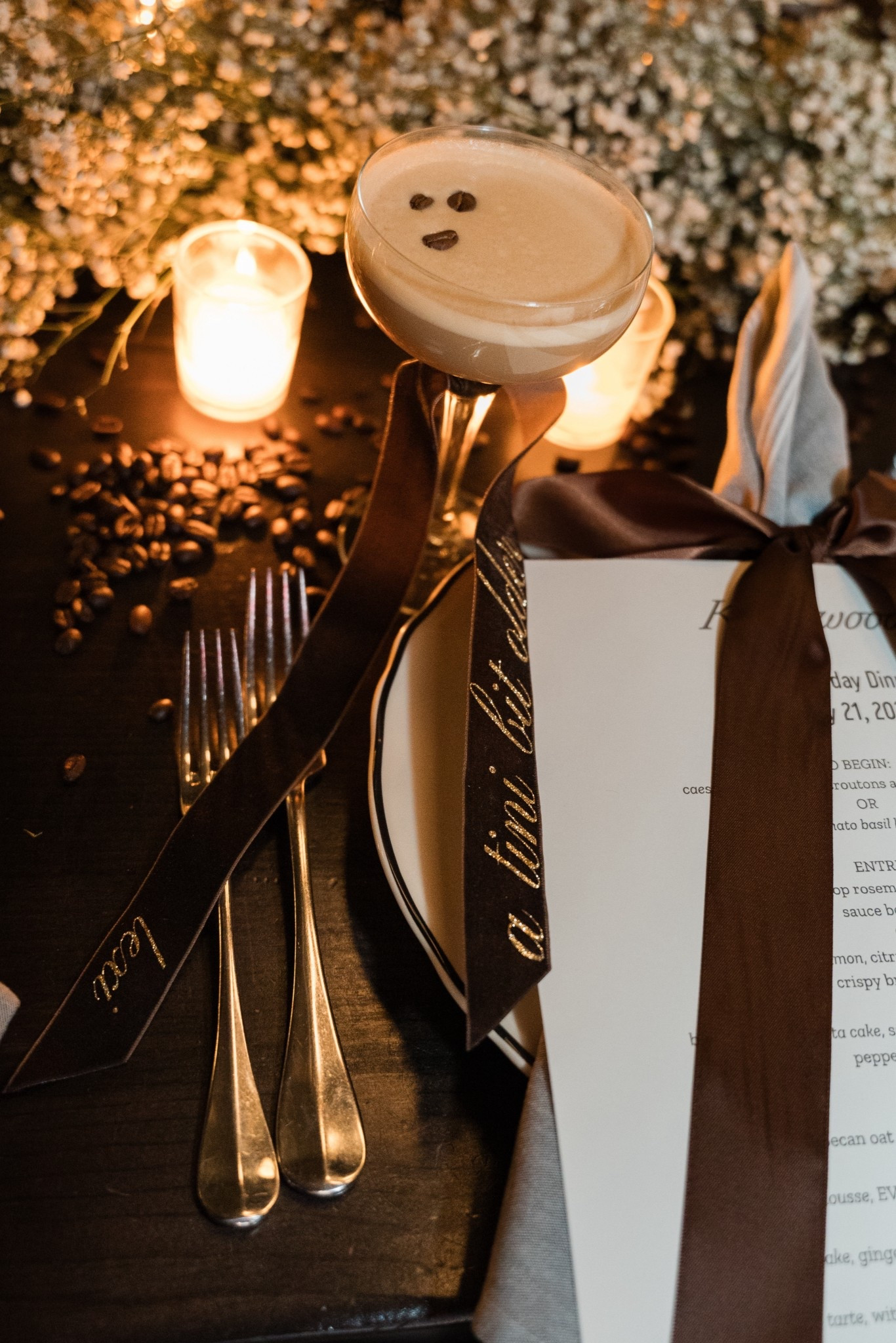 A tini bit older! 🥂

#LTKSeasonal #LTKParties #LTKU