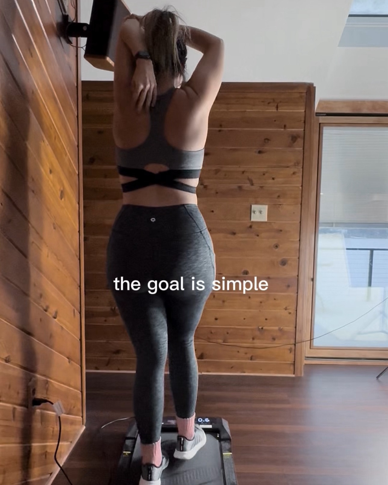 
No shortcuts. Just show up every day.

The goal is simple: be better than yesterday. 🌿


Fleece lined workout leggings + DeerRun walking pad for cozy indoor workouts. High-waisted winter gym outfit perfect for walking, cardio, and home fitness routines.

#LTKselfcare #LTKActive #LTKfitnessgoals