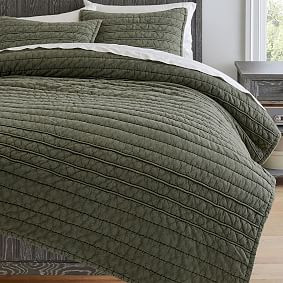 Rocker Quilt | Pottery Barn Teen