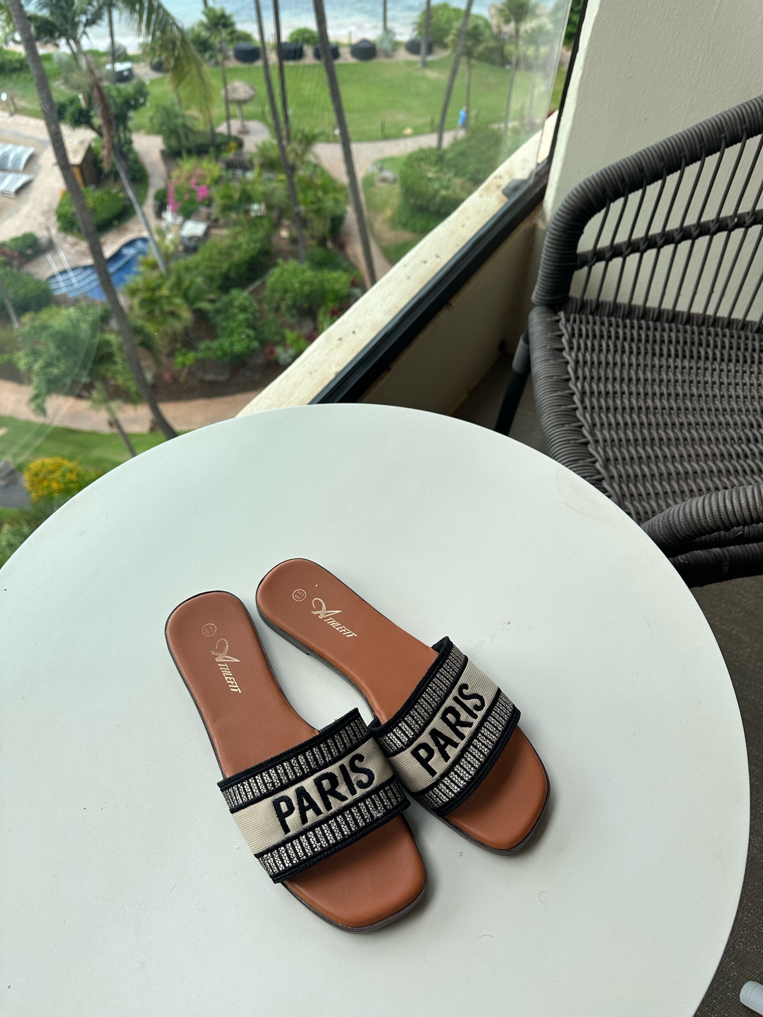 Sandals that look designer for $25 🤍🫶🏽 

#LTKShoeCrush #LTKxPrimeDay