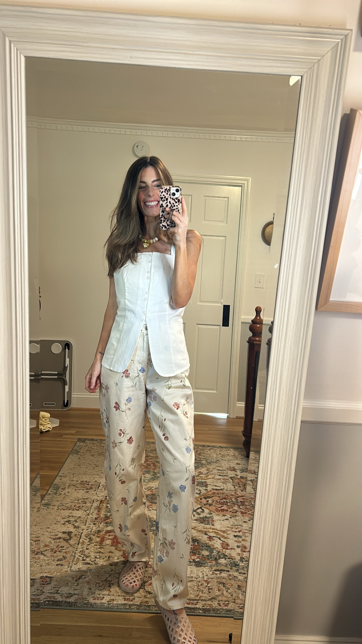 these floral pants are a must have!!! 

#LTKdayinmylife #LTKmomlife #LTKootd
