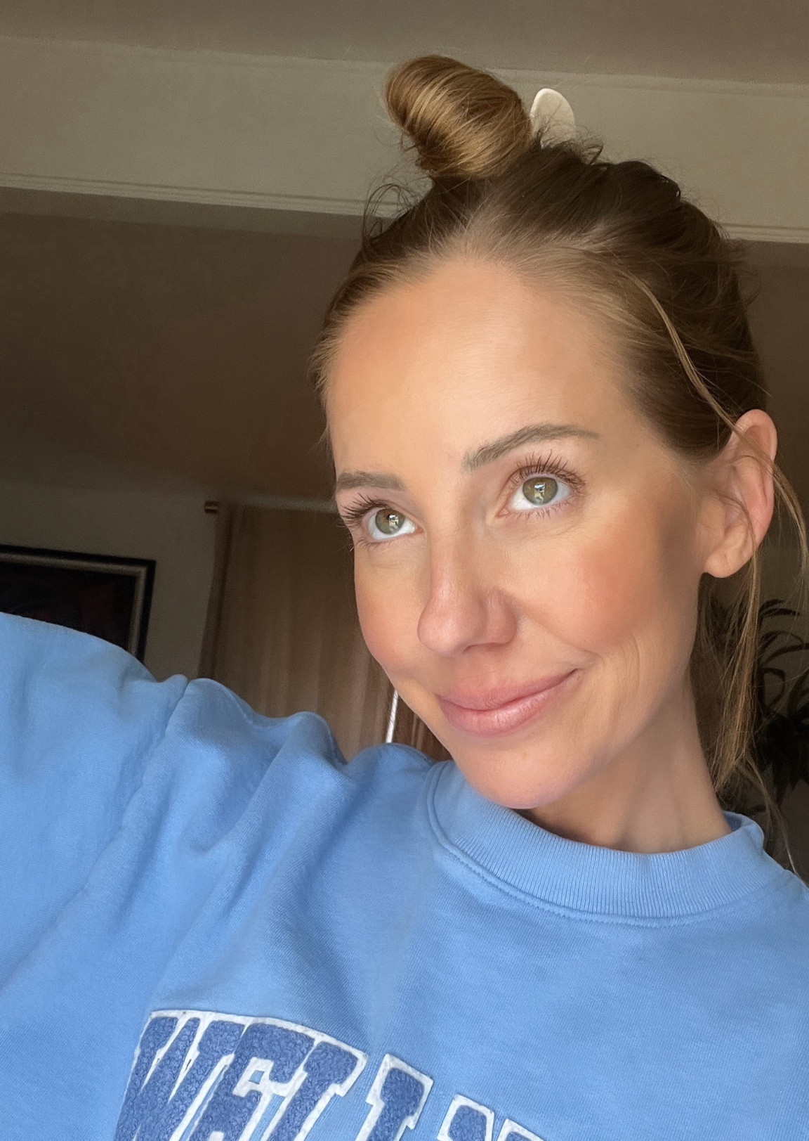 NO MAKEUP MAKEUP !!

i don’t know much in the makeup world but i know i LOVE a natural looking makeup situation 
 
TIPS:
- for mature skin / any fine lines or wrinkles, do NOT set those areas with powder. use a moisturizing foundation or cc cream, tinted spf or all 3. just no powder on where you have wrinkles or it will highlight them 

- i only use my foundation stick on areas i have discoloration or want heavier coverage. for “more” makeup days/nighttime i use an all over foundation (also linked) 

- i mix and match foundation colors usually, depending on the season and tan etc. so i have at least 2 colors generally of any foundation or concealer (also personally i’ve had trouble getting “matched” by people; except by my gal Dre, so i’ve taken matters into my own hands 🙈)

NOTE: a “perfect” nude for one gal is NOT a perfect nude for another. find your skin tone/whether you’re warm or cool and get a color that compliments that. for example, i am warm/neutral. my veins are both green and blue so i stay mostly warm but can also do a little ash / cool tone depending on if i’m tan or not. 

don’t just buy a color or shade that an influencer says she uses…unless you know y’all have the same coloring!! 😌 everything i linked has multiple coloring options 

#LTKstyletip #LTKMostLoved #LTKbeauty