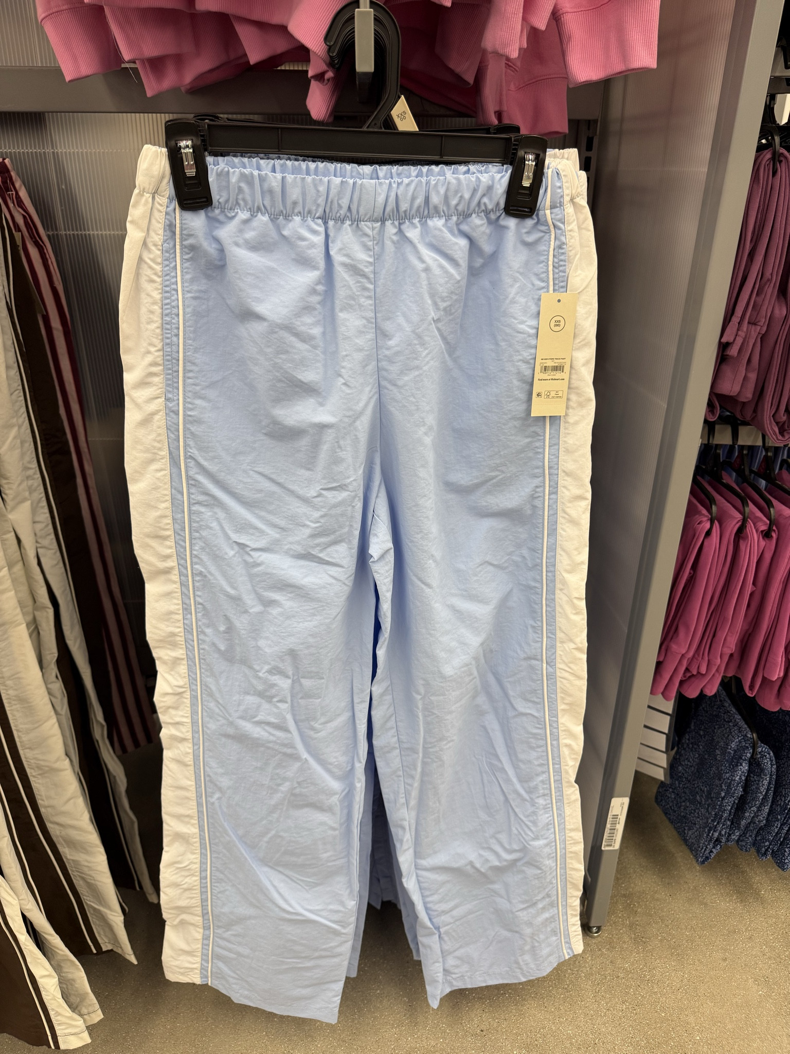 Walmart 
Walmart fashion 
Sweatshirts 
Sweatpants 
Casual mom outfits 
New arrivals 
Dress 
Skirt 
Blazer 