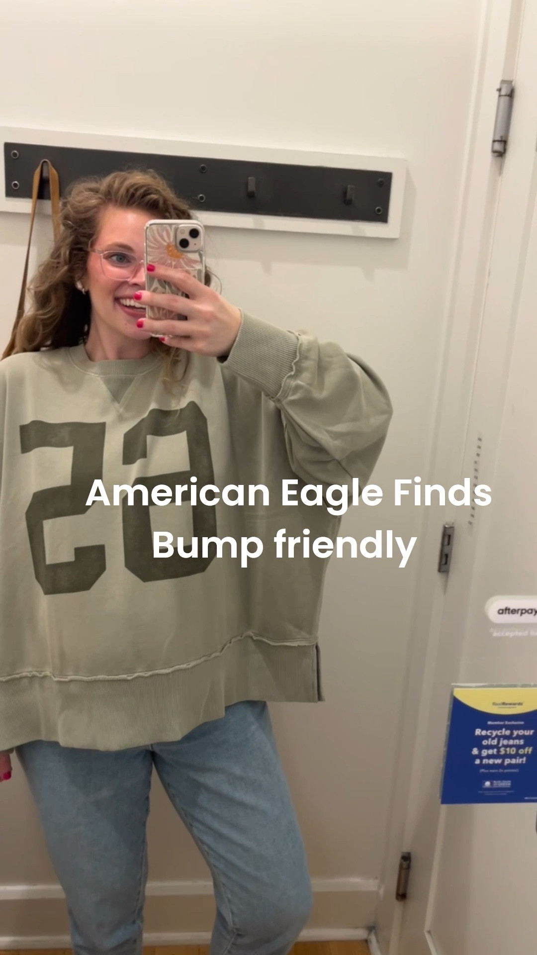 Um… this olive green sweatshirt was something I fell in love with immediately after putting on! The fit and coziness was to die for 😍

Wearing size medium in most of the sweatshirts but did get a Large in the green one and loved how extra oversized it was! Long sleeves were also in a large! 